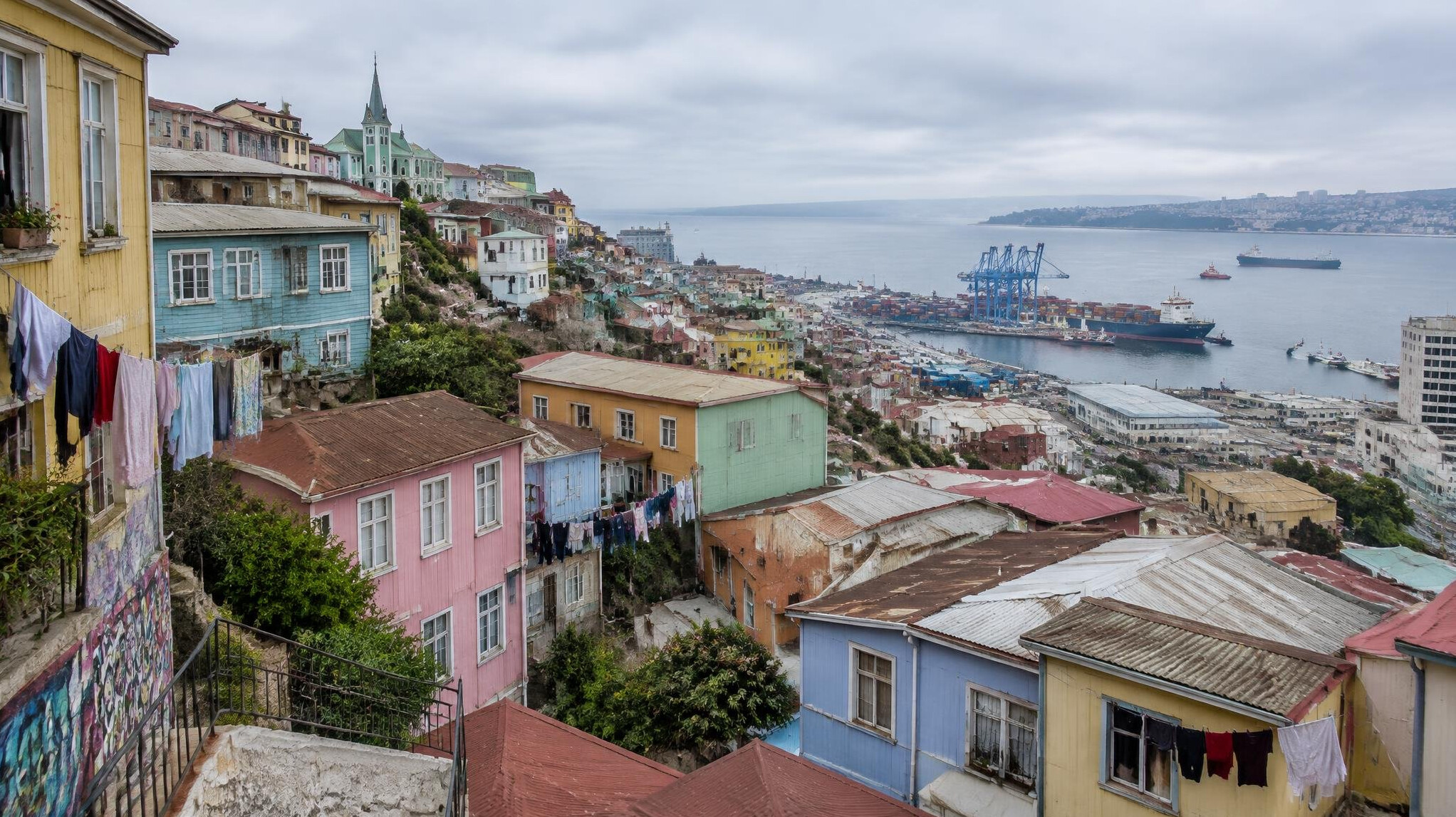 Colorful hillside houses overlooking the port of Valparaíso Chile